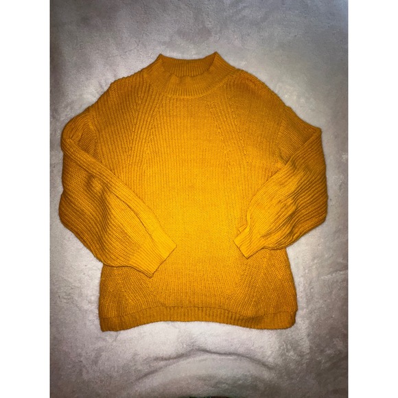 Old Navy Womens Yellow Knit Mock Neck Long Sleeve Pullover Sweater Size S - Picture 1 of 5